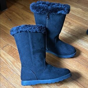 Cat & Jack Black Faux Fur Boots